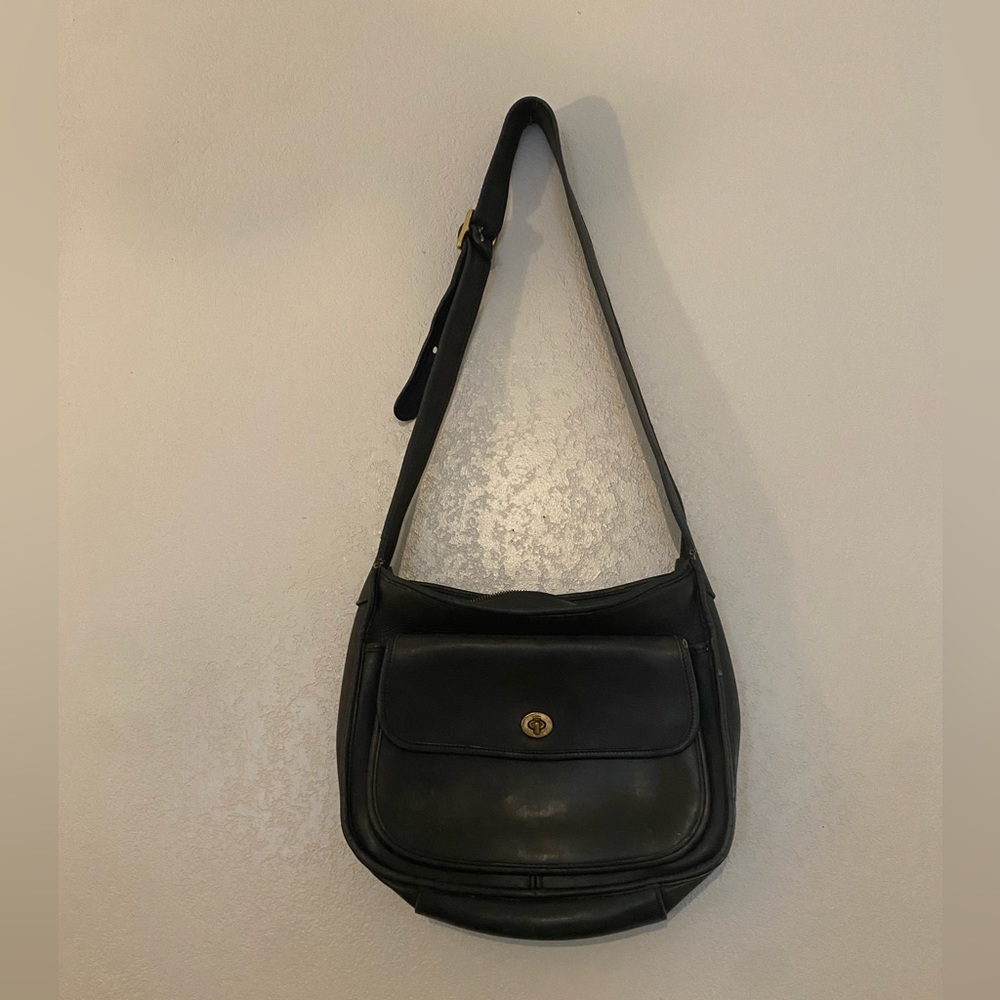 🔴SOLD🔴 Coach • Vintage • shoulder bag